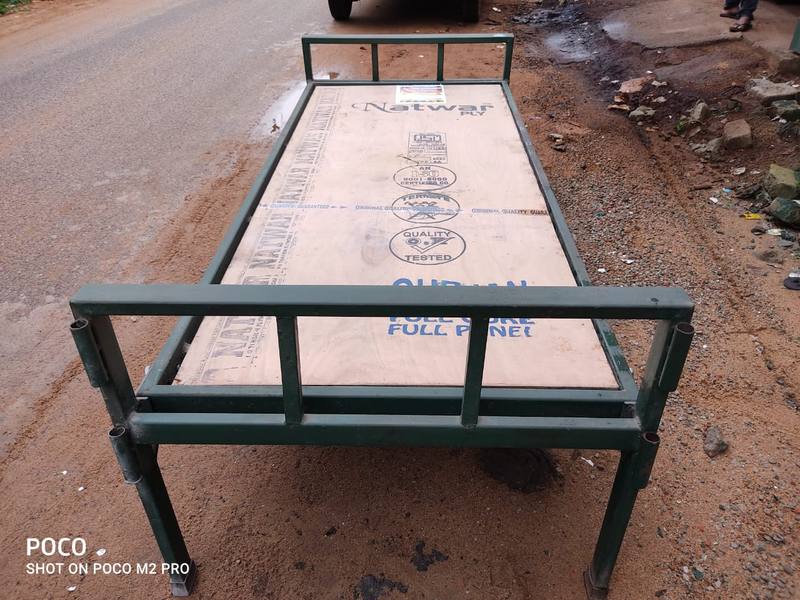 Steel Cot — Green Frame